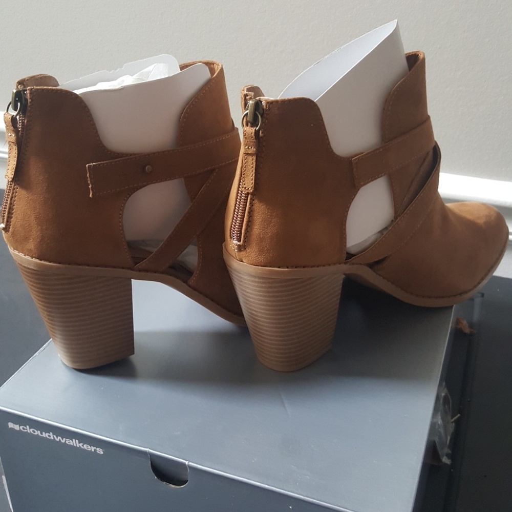 Wide Width Booties